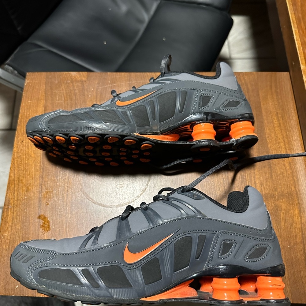 Nike Shox